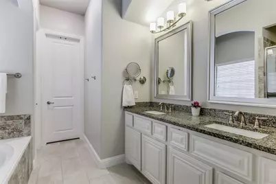 3901 Bentley Drive, Bedford, TX 76021 - Photo 17