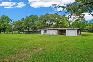 235 Country Dr, Waco, TX 76705 - Photo 31