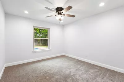 6000 Kenilworth Drive, Arlington, TX 76001 - Photo 19