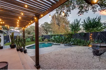 1518 Oak Knoll Street, Dallas, TX 75208 - Photo 35