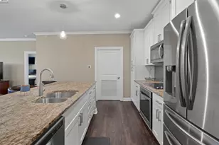 2500 King Arthur Blvd, Lewisville, TX 75056 - Photo 7