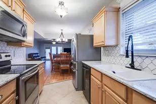 6338 Alta Oaks Dr, Garland, TX 75043 - Photo 3