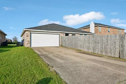 3037 Paint Brush Place, Lancaster, TX 75134 - Photo 7