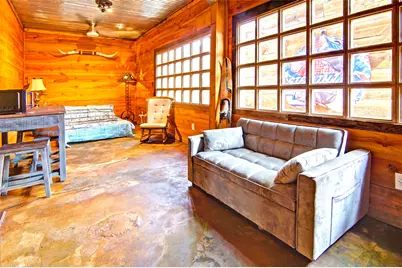 6504 Blue Water Court, Granbury, TX 76049 - Photo 15