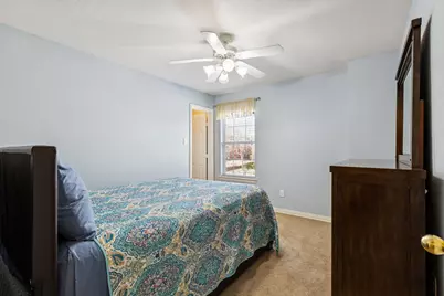 1200 Cedar Valley Drive, Irving, TX 75063 - Photo 31