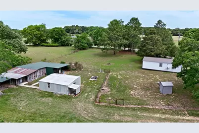 188 Private Road 8703, Ben Wheeler, TX 75754 - Photo 7