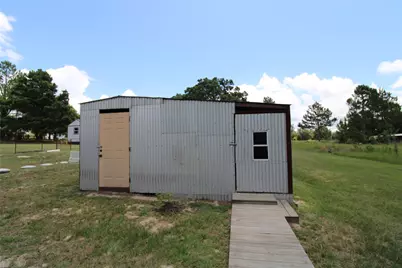 188 Private Road 8703, Ben Wheeler, TX 75754 - Photo 33