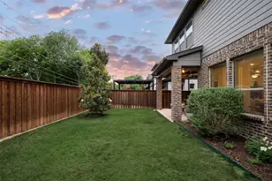 3436 Evening Petal Ln, Dallas, TX 75229 - Photo 29