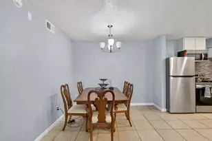 8110 Skillman St, Dallas, TX 75231 - Photo 13