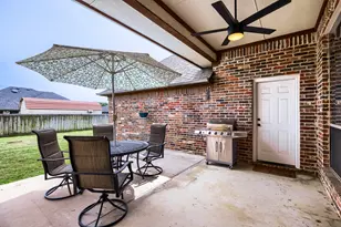 603 Ash St, Pilot Point, TX 76258 - Photo 25