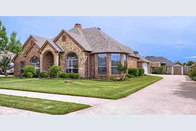 603 Ash Street, Pilot Point, TX 76258 - Photo 3
