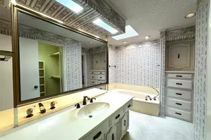 4220 Brooktree Ln, Dallas, TX 75287 - Photo 19