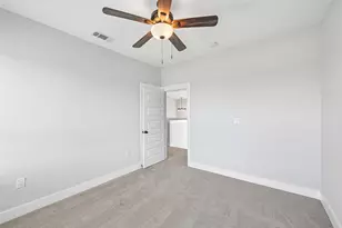 681 Davenport Dr, Waxahachie, TX 75167 - Photo 21