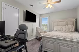 8800 Crestbrook Dr, Fort Worth, TX 76179 - Photo 19
