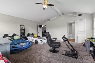 8800 Crestbrook Dr, Fort Worth, TX 76179 - Photo 15