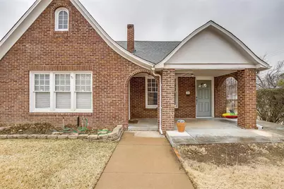 2600 S Adams Street #100, Fort Worth, TX 76110 - Photo 1