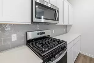 7090 Bison Creek Ln, Garland, TX 75043 - Photo 7
