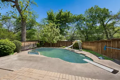 8160 San Cristobal Drive, Dallas, TX 75218 - Photo 33