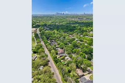 8160 San Cristobal Drive, Dallas, TX 75218 - Photo 13