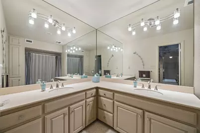 8160 San Cristobal Drive, Dallas, TX 75218 - Photo 15