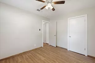 6609 Emily Dr, Watauga, TX 76148 - Photo 21