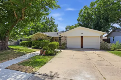 6609 Emily Drive, Watauga, TX 76148 - Photo 3