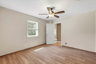 6609 Emily Dr, Watauga, TX 76148 - Photo 13