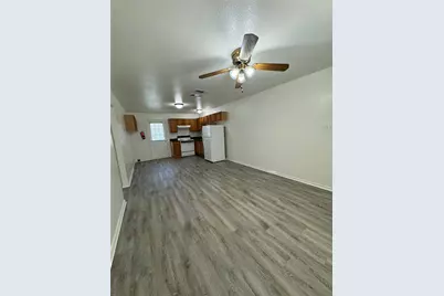 701 Miracle Lane #E, Cleburne, TX 76033 - Photo 5