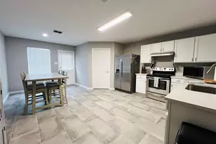 856 Poncho Ln, Fort Worth, TX 76052 - Photo 9
