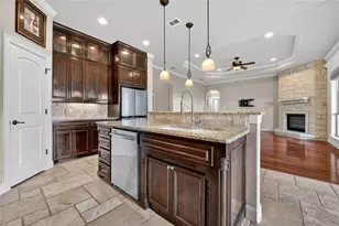 312 Ellis Ridge Dr, Weatherford, TX 76085 - Photo 13