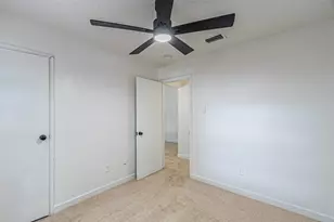 2008 Clubridge Dr, Carrollton, TX 75006 - Photo 21