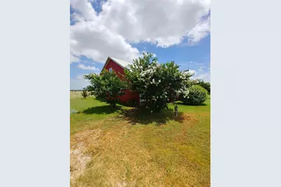 2670 Canaan Church Road, Crawford, TX 76638 - Photo 13