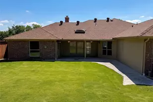 735 Highridge Dr, Lakewood Village, TX 75068 - Photo 5