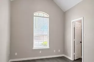 1501 Toucan Dr, Little Elm, TX 75068 - Photo 5
