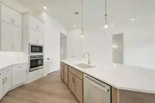 2537 Domingo Dr, Fort Worth, TX 76008 - Photo 7