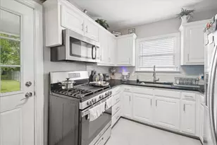 4006 Curzon Ave, Fort Worth, TX 76107 - Photo 11