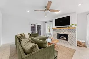 114 E Ireland Dr, Irving, TX 75062 - Photo 17