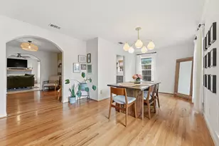114 E Ireland Dr, Irving, TX 75062 - Photo 9