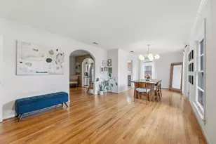 114 E Ireland Dr, Irving, TX 75062 - Photo 7