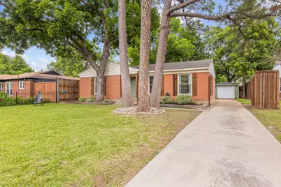 114 E Ireland Drive, Irving, TX 75062 - Photo 5