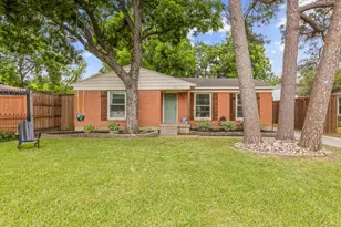 114 E Ireland Dr, Irving, TX 75062 - Photo 1