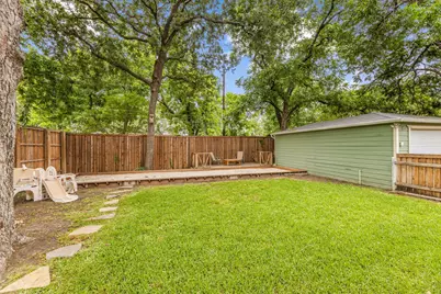 114 E Ireland Drive, Irving, TX 75062 - Photo 31