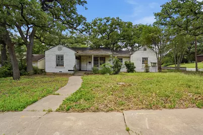 2900 Hunter Street, Fort Worth, TX 76112 - Photo 1