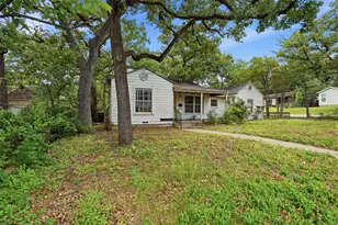 2900 Hunter St, Fort Worth, TX 76112 - Photo 3