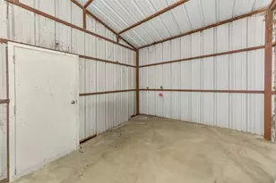 2113 Fm 2123, Paradise, TX 76073 - Photo 23