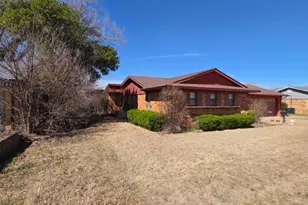 810 S Preston Rd, Burkburnett, TX 76354 - Photo 3