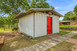 151 High Point Rd, Weatherford, TX 76088 - Photo 25