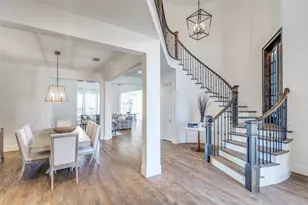 10215 Blackenhurst Ln, Frisco, TX 75033 - Photo 11