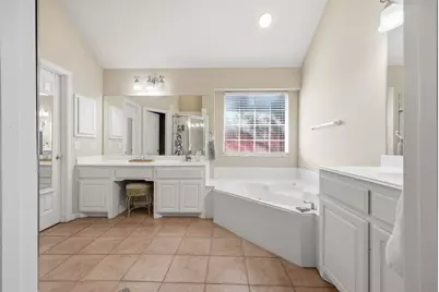 1605 Hawkins Court, Carrollton, TX 75010 - Photo 21