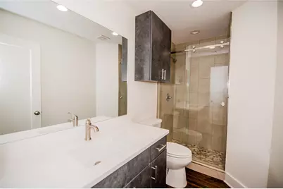 110 W Knox Street #202, Ennis, TX 75119 - Photo 3